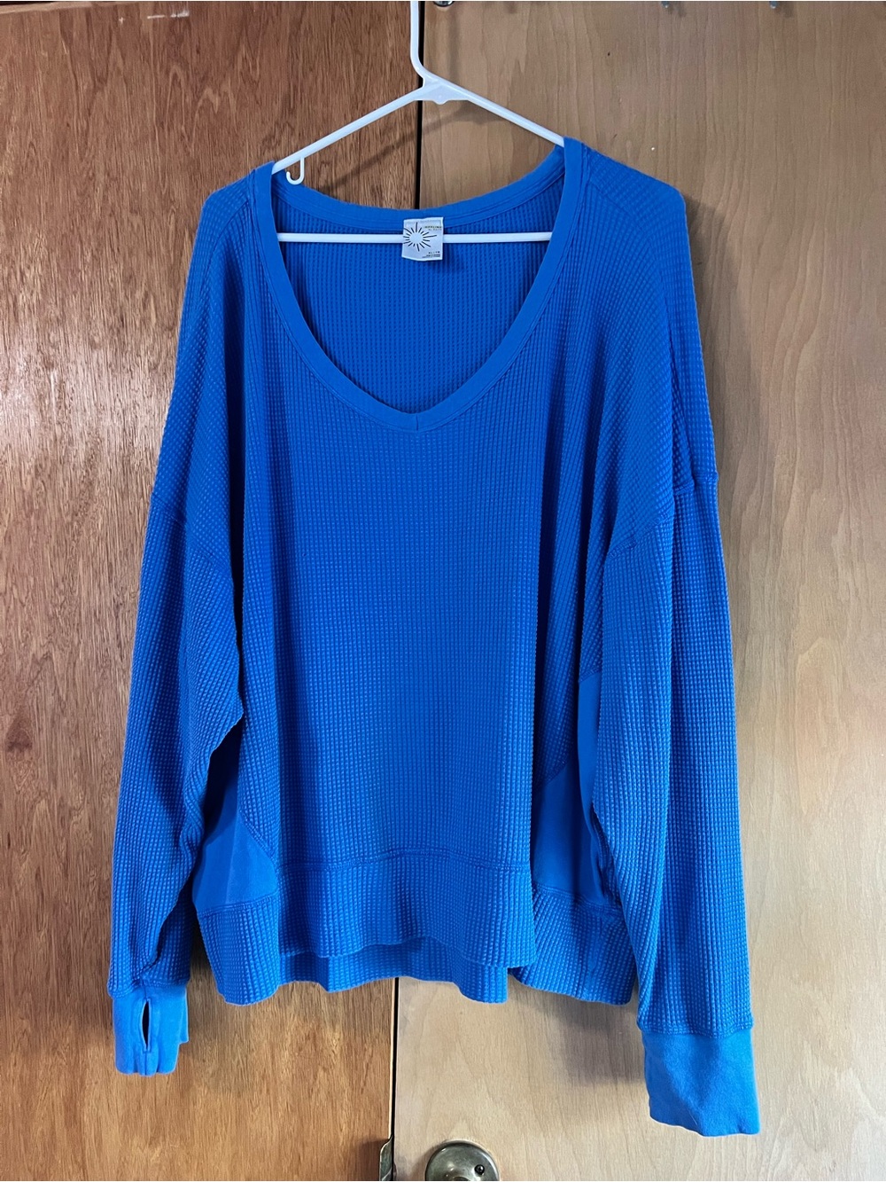 Aerie V-Neck Long Sleeve Waffle Knit Top, size XL